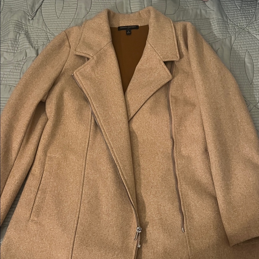 Banana Republic Tan Trench Coat
